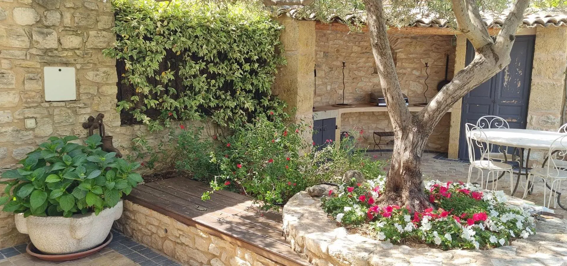 Maison De Charme Aix-en-Provence 0*,